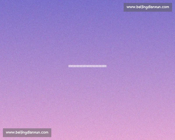 巴萨新星库巴西恋情曝光！携红发女友甜蜜度假机场秀恩爱