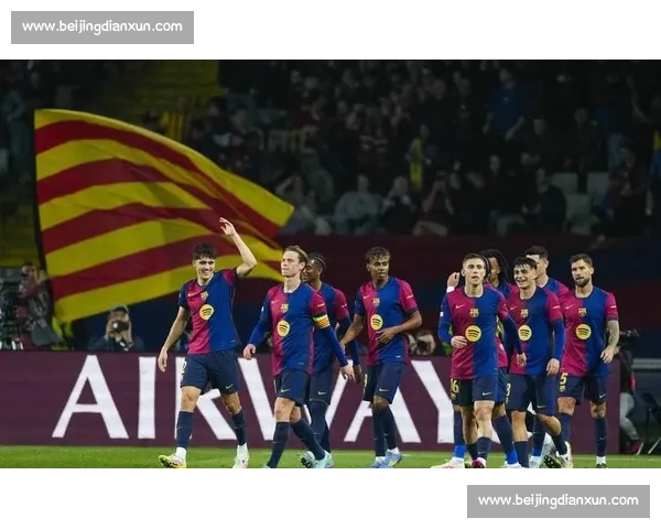 巴塞罗那与皇马经典对决回放 揭示两队激烈博弈与战术较量