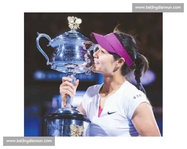 李娜强势逆袭拉德万斯卡精彩对决引爆澳网赛场热血激情